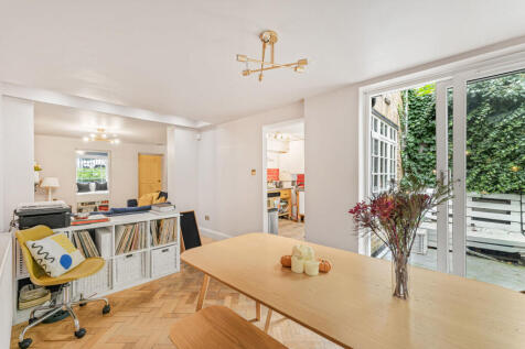 Brownlow Road, London, E8