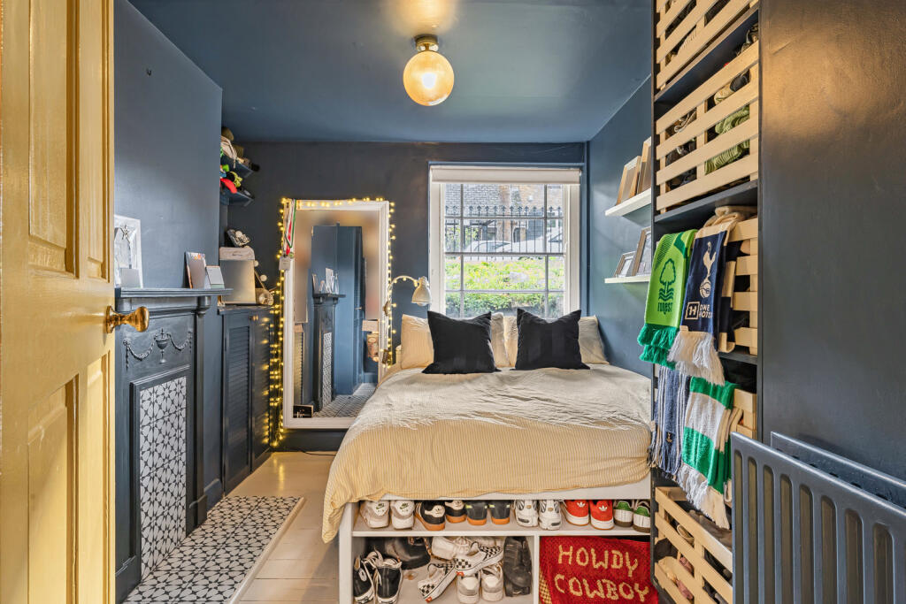 Brownlow Road, London, E8