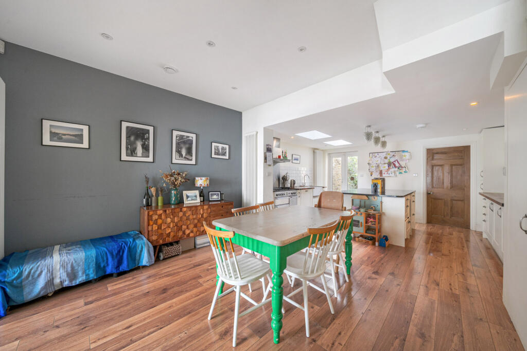 Darrell Road, London