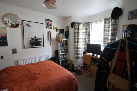 Chesterton Terrace, London