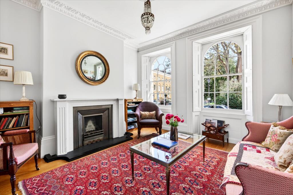 Tredegar Square, London, E3