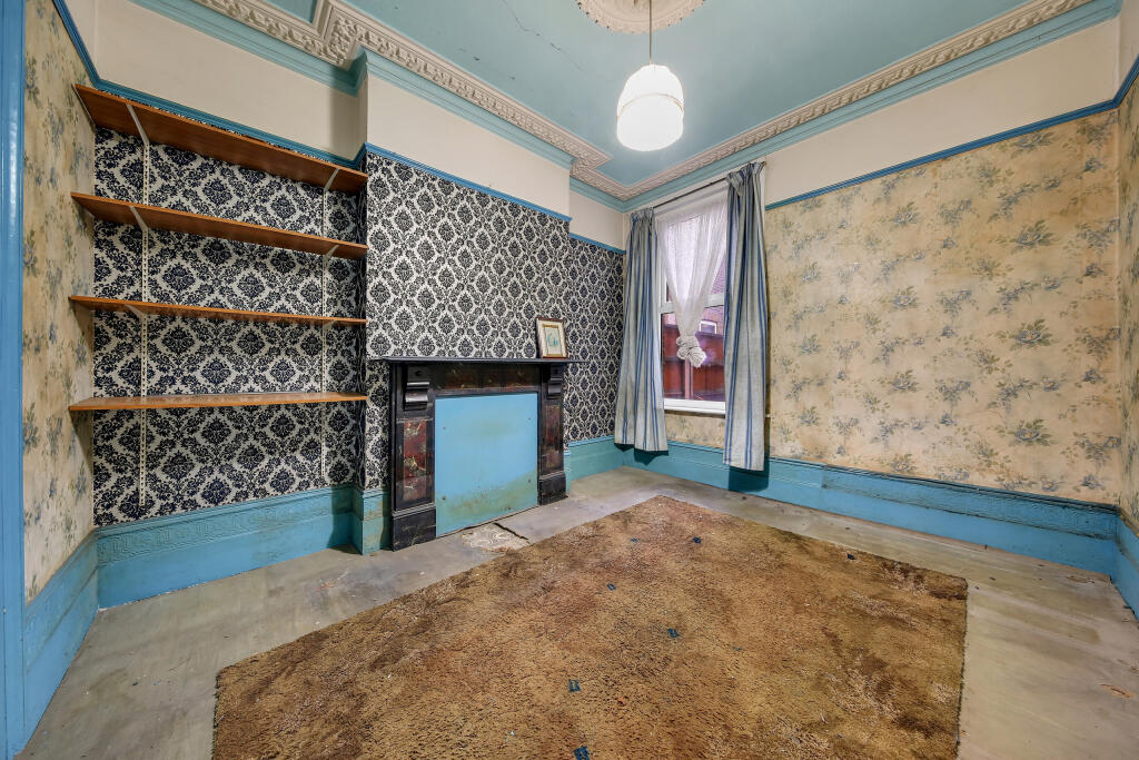 Cranmer Road, E7