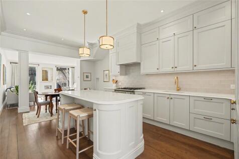 Offord Road, Barnsbury, London, N1