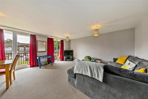 River Reach, Teddington