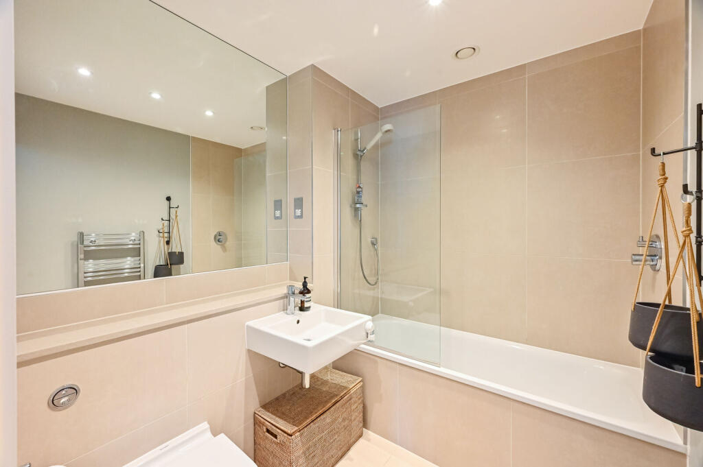 Graphite Point, 36 Palmers Road, London, E2 0FS, Bethnal Green, London, E2