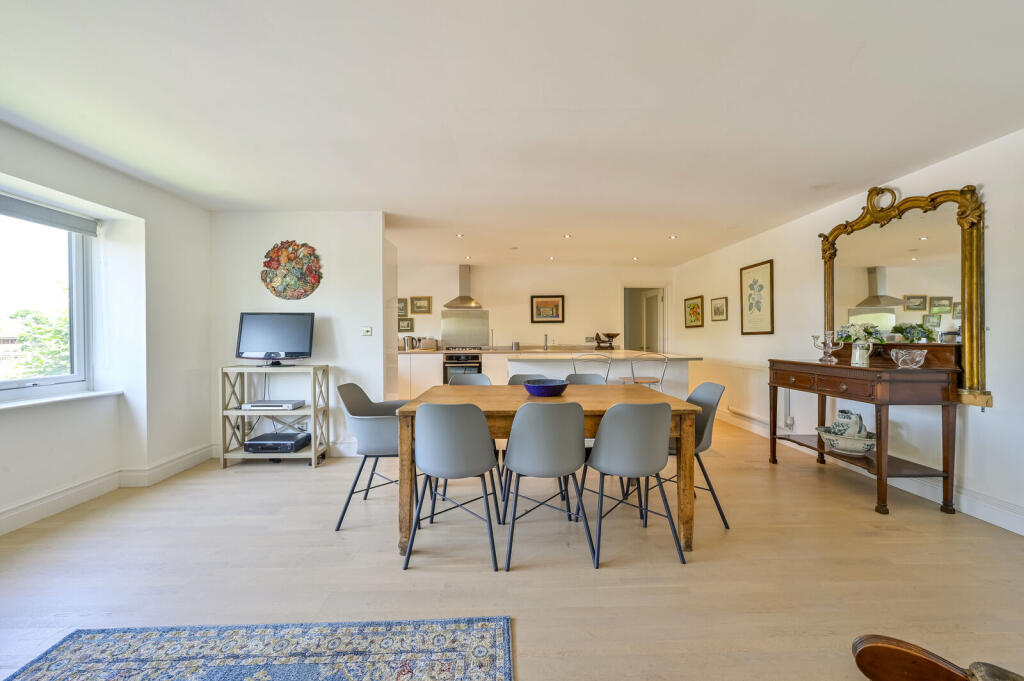 Ridgway, Wimbledon Village, London, SW19