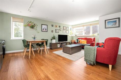 Callington Mews, Twickenham