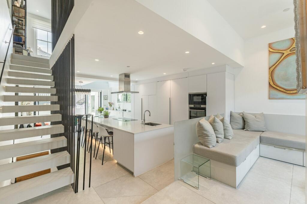 Waterford Road, Fulham, London