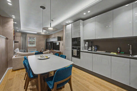 Belvedere Road, Waterloo, London, SE1