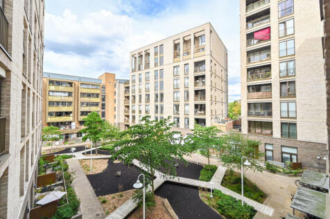 Wallington Court, Stoke Newington, London, N4