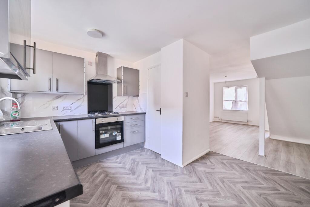 Tom Hood Close, LONDON, London, E15