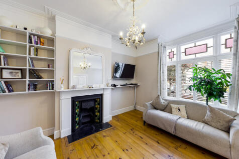 Eversley Road, Charlton, SE7