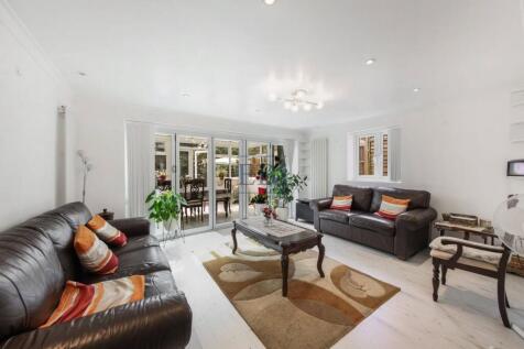 Friern Road, East Dulwich, London, SE22
