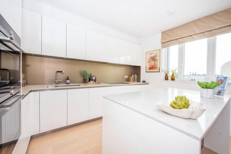 Broom Road, Teddington, TW11