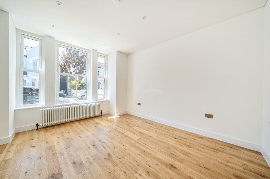 Willcott Road, Acton, W3