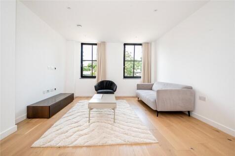 Bradshaw Close, Twickenham