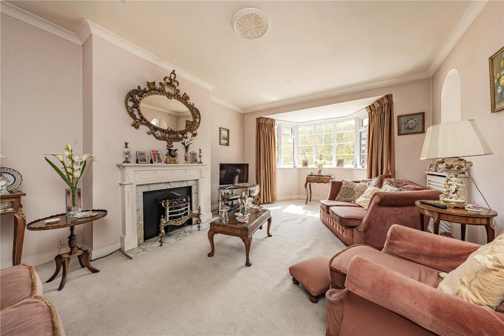 Marlborough House, Sheen Road