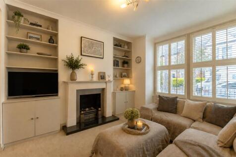 Cathles Road, London, SW12