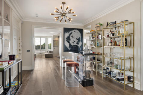 Drayton Gardens, Chelsea, London, SW10