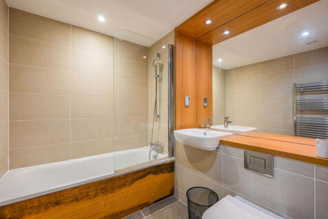 30 Barking Road, Canning Town, London, E16