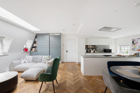 Charlotte Street, London, W1T