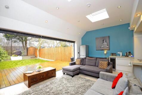 Broadwater Road, Tooting Broadway, London, SW17