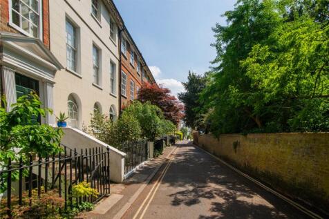 Sion Road, Twickenham, Middlesex, UK, TW1