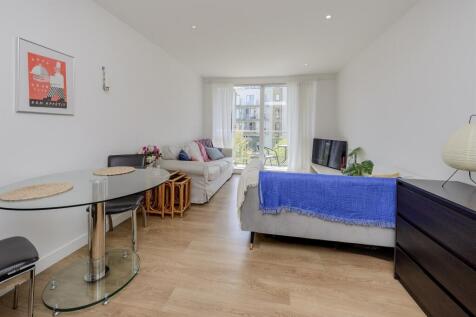 Kara Court, Bromley-By-Bow, E3