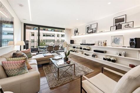 Rathbone Place, London, W1T