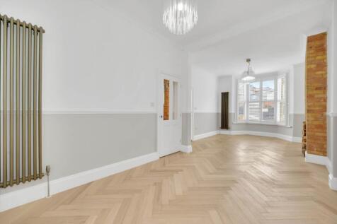 Tyndall Road, Leyton, E10