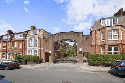 Tudor Close, London, NW3