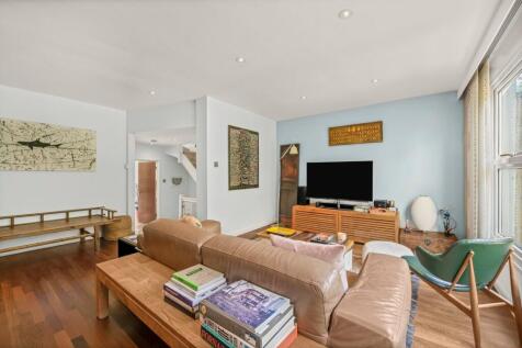Morecoombe Close, 
Kingston Upon Thames, KT2