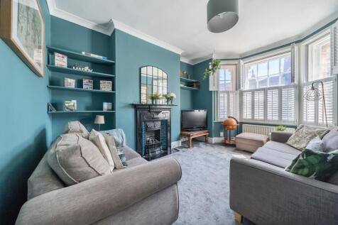 Kennington Lane, London, SE11