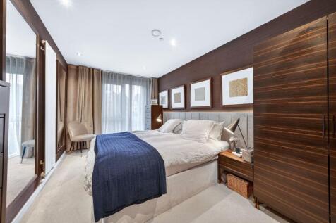 Centric Close, London, NW1