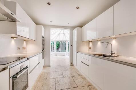 Linver Road, 
Parsons Green, SW6