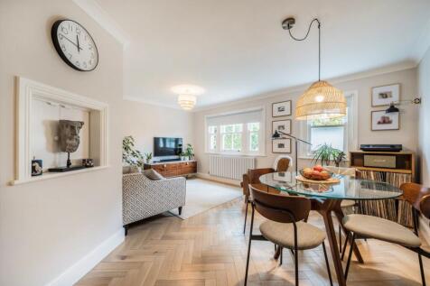 Lion Road, Twickenham