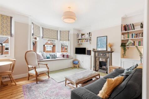 Grove Avenue, Twickenham, TW1