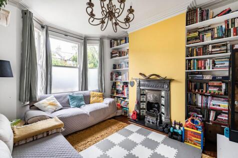 Altenburg Avenue, Ealing, Northfields, W13