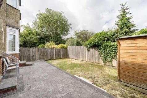 Rutland Gardens, Ealing, W13