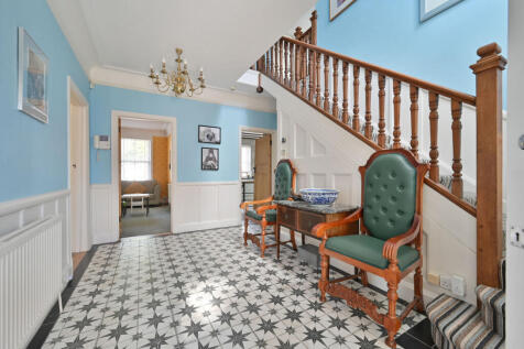 Chartwell Place, Harrow on the Hill, Harrow, HA2