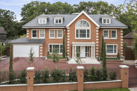 Coombe Park, Kingston, Surrey, KT2