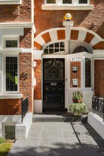 Belsize Avenue, London, NW3