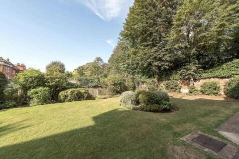 Lyndhurst Gardens, Belsize Park, NW3