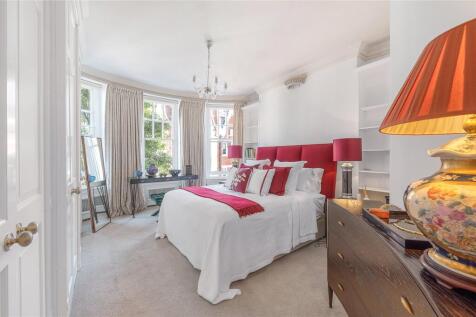 Sloane Court West, London, SW3