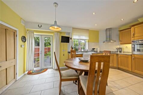 Lambert Avenue, Richmond, TW9
