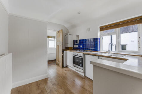 Cowleaze Road, Kingston upon Thames