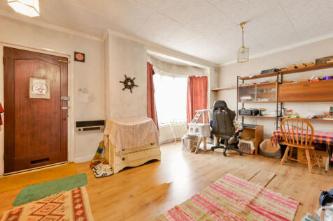 Iveagh Avenue, West Twyford, London, NW10