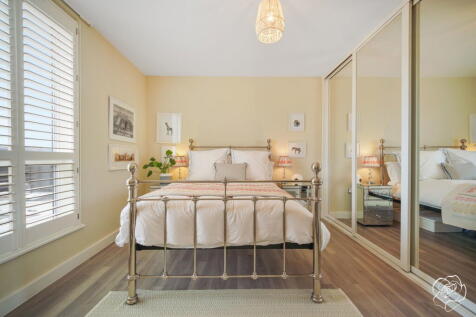 Hyett Court, Honour Lea Avenue, Stratford, E20