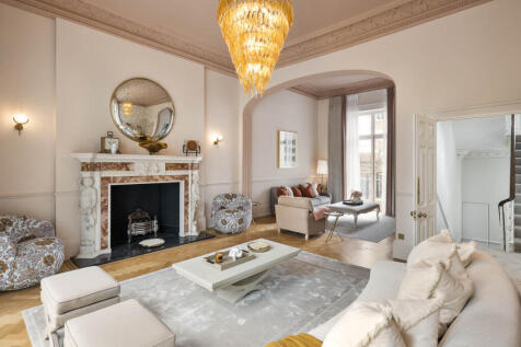 Ennismore Gardens, Knightsbridge, SW7