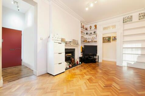 Canfield Gardens, South Hampstead, NW6